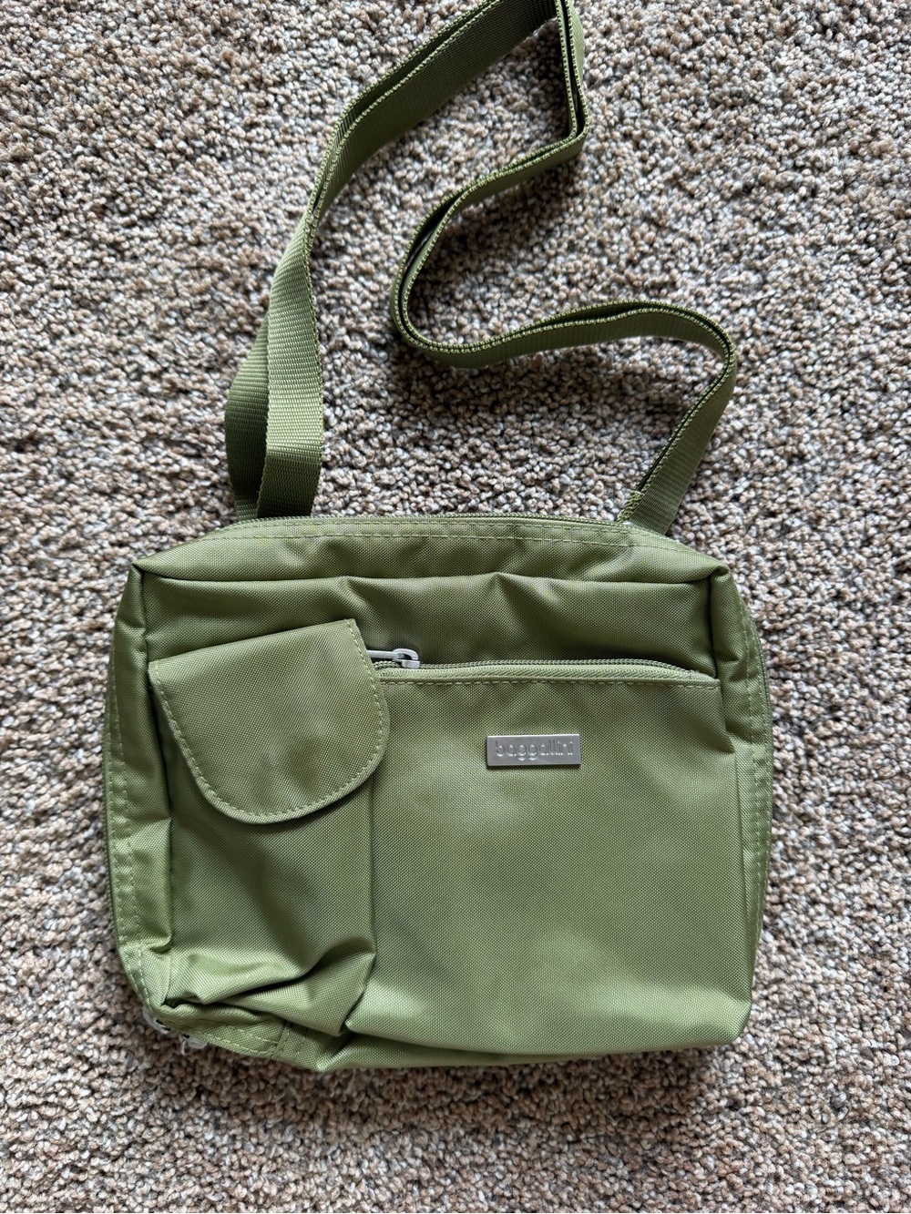 BAGGALLINI Sage Green Nylon Multi-Pocket Convertible Crossbody Shoulder Bag